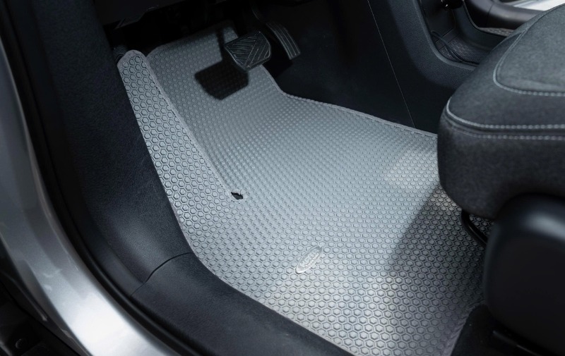 Thảm lót sàn ô tô KIA